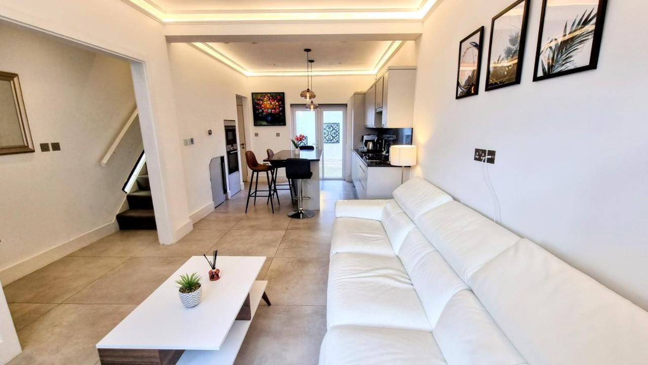 Villa Surbiton Luxury Garden House 19 Exterior foto